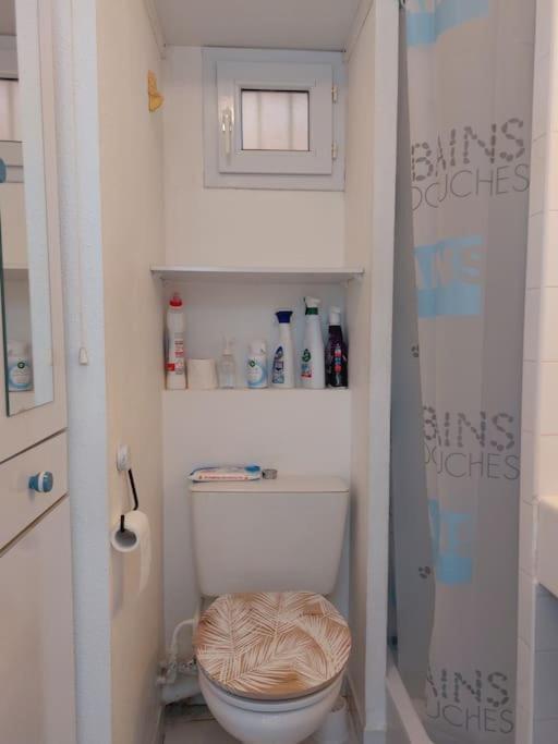 Cosy Appartement Les Pieds Dans Le Sable 르발카레스 외부 사진